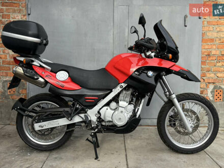 БМВ 650 2000 в Сумах на Automoto.ua Красный БМВ 650, объемом двигателя 0.65 л и пробегом 1 тыс. км за 3400 $, фото 1 на Automoto.ua