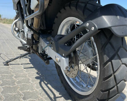 Серый БМВ 650, объемом двигателя 0.65 л и пробегом 54 тыс. км за 3800 $, фото 10 на Automoto.ua