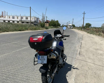 Серый БМВ 650, объемом двигателя 0.65 л и пробегом 54 тыс. км за 3800 $, фото 6 на Automoto.ua