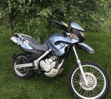БМВ 650 2001 в Львове на Automoto.ua Серый БМВ 650, объемом двигателя 0.65 л и пробегом 35 тыс. км за 1200 $, фото 1 на Automoto.ua