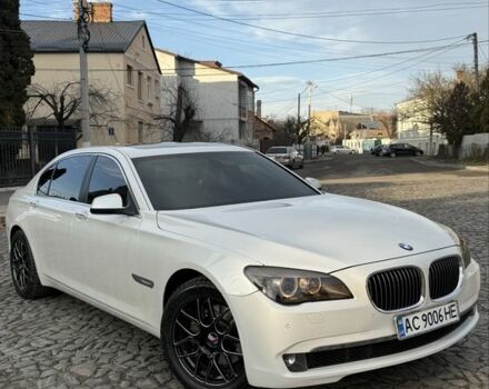 Белый БМВ 7 Серия, объемом двигателя 3 л и пробегом 124 тыс. км за 12900 $, фото 7 на Automoto.ua