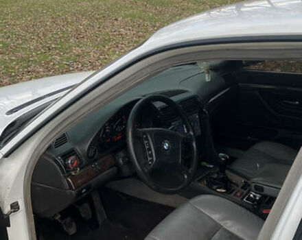 БМВ 7 Серія 1995 у Теофиполь на Automoto.ua Білий БМВ 7 Серія, об'ємом двигуна 3 л та пробігом 423 тис. км за 3600 $, фото 9 на Automoto.ua