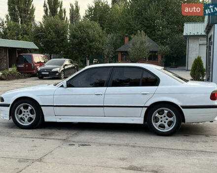 Білий БМВ 7 Серія, об'ємом двигуна 3 л та пробігом 400 тис. км за 3550 $, фото 11 на Automoto.ua