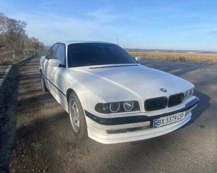 Белый БМВ 7 Серия, объемом двигателя 2.99 л и пробегом 425 тыс. км за 3600 $, фото 2 на Automoto.ua