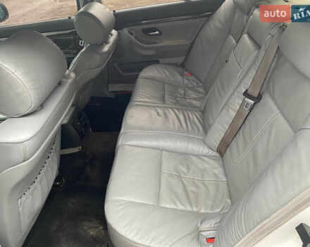 Белый БМВ 7 Серия, объемом двигателя 2.99 л и пробегом 400 тыс. км за 3300 $, фото 1 на Automoto.ua