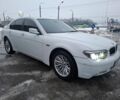 Белый БМВ 7 Серия, объемом двигателя 3 л и пробегом 380 тыс. км за 5800 $, фото 1 на Automoto.ua