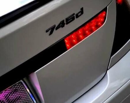 Белый БМВ 7 Серия, объемом двигателя 2.99 л и пробегом 330 тыс. км за 9700 $, фото 28 на Automoto.ua