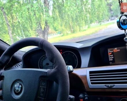 Белый БМВ 7 Серия, объемом двигателя 2.99 л и пробегом 330 тыс. км за 9700 $, фото 24 на Automoto.ua