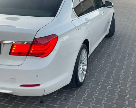 Белый БМВ 7 Серия, объемом двигателя 2.99 л и пробегом 320 тыс. км за 13000 $, фото 1 на Automoto.ua