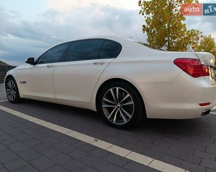 Белый БМВ 7 Серия, объемом двигателя 4.39 л и пробегом 268 тыс. км за 9500 $, фото 19 на Automoto.ua