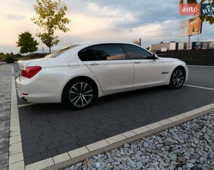 Белый БМВ 7 Серия, объемом двигателя 4.39 л и пробегом 268 тыс. км за 9500 $, фото 8 на Automoto.ua