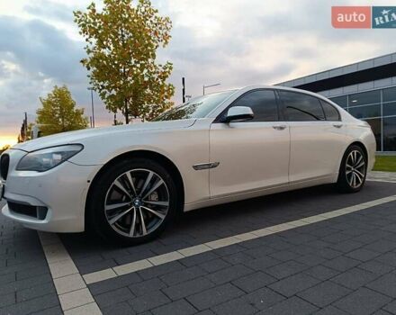 Белый БМВ 7 Серия, объемом двигателя 4.39 л и пробегом 268 тыс. км за 9500 $, фото 14 на Automoto.ua