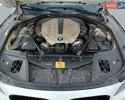 Белый БМВ 7 Серия, объемом двигателя 4.39 л и пробегом 268 тыс. км за 9500 $, фото 53 на Automoto.ua