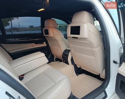 Белый БМВ 7 Серия, объемом двигателя 4.39 л и пробегом 268 тыс. км за 9500 $, фото 33 на Automoto.ua