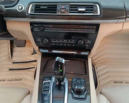 Белый БМВ 7 Серия, объемом двигателя 4.39 л и пробегом 268 тыс. км за 9500 $, фото 31 на Automoto.ua