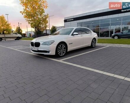 Белый БМВ 7 Серия, объемом двигателя 4.39 л и пробегом 268 тыс. км за 9500 $, фото 60 на Automoto.ua