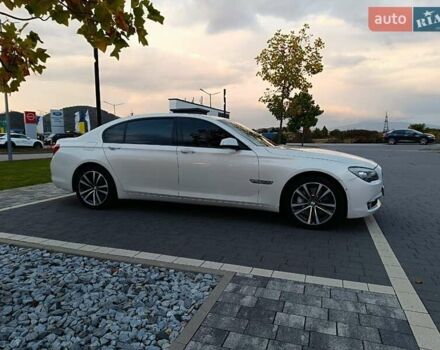 Белый БМВ 7 Серия, объемом двигателя 4.39 л и пробегом 268 тыс. км за 9500 $, фото 6 на Automoto.ua