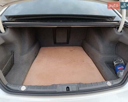 Белый БМВ 7 Серия, объемом двигателя 4.39 л и пробегом 268 тыс. км за 9500 $, фото 52 на Automoto.ua