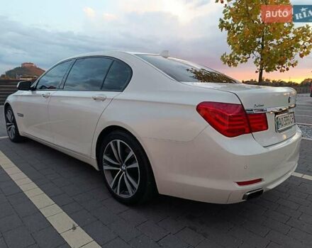 Белый БМВ 7 Серия, объемом двигателя 4.39 л и пробегом 268 тыс. км за 9500 $, фото 51 на Automoto.ua