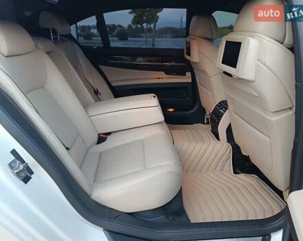 Белый БМВ 7 Серия, объемом двигателя 4.39 л и пробегом 268 тыс. км за 9500 $, фото 32 на Automoto.ua