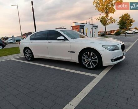 Белый БМВ 7 Серия, объемом двигателя 4.39 л и пробегом 268 тыс. км за 9500 $, фото 63 на Automoto.ua