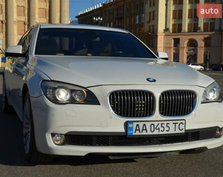 Білий БМВ 7 Серія, об'ємом двигуна 4.4 л та пробігом 171 тис. км за 15100 $, фото 24 на Automoto.ua