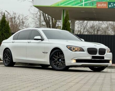 Білий БМВ 7 Серія, об'ємом двигуна 3 л та пробігом 133 тис. км за 12500 $, фото 3 на Automoto.ua
