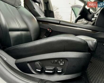 Білий БМВ 7 Серія, об'ємом двигуна 3 л та пробігом 133 тис. км за 12500 $, фото 51 на Automoto.ua