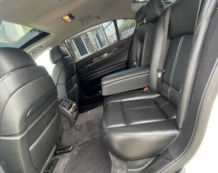 Белый БМВ 7 Серия, объемом двигателя 4.39 л и пробегом 231 тыс. км за 17700 $, фото 14 на Automoto.ua