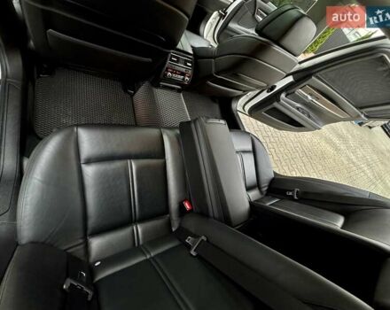 Білий БМВ 7 Серія, об'ємом двигуна 3 л та пробігом 133 тис. км за 12500 $, фото 34 на Automoto.ua