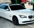 Белый БМВ 7 Серия, объемом двигателя 2.98 л и пробегом 137 тыс. км за 12000 $, фото 1 на Automoto.ua