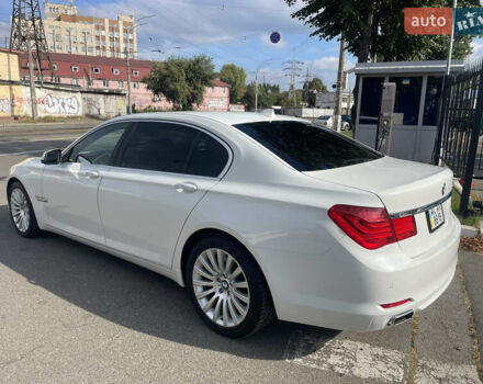 Белый БМВ 7 Серия, объемом двигателя 4.39 л и пробегом 231 тыс. км за 17700 $, фото 3 на Automoto.ua