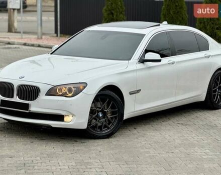 Білий БМВ 7 Серія, об'ємом двигуна 3 л та пробігом 133 тис. км за 12500 $, фото 9 на Automoto.ua