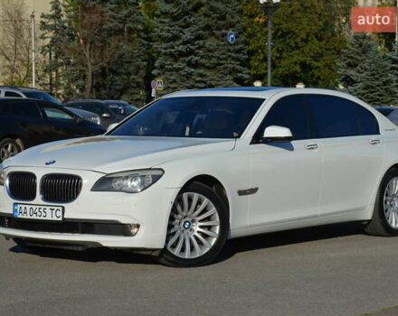 Білий БМВ 7 Серія, об'ємом двигуна 4.4 л та пробігом 171 тис. км за 15100 $, фото 4 на Automoto.ua