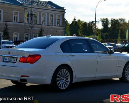 Белый БМВ 7 Серия, объемом двигателя 4.4 л и пробегом 171 тыс. км за 16600 $, фото 4 на Automoto.ua