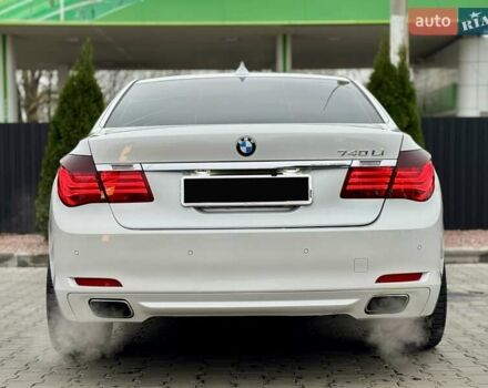 Білий БМВ 7 Серія, об'ємом двигуна 3 л та пробігом 133 тис. км за 12500 $, фото 18 на Automoto.ua