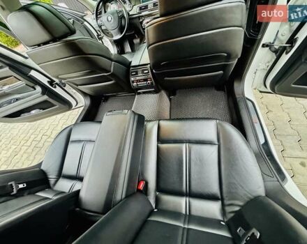 Білий БМВ 7 Серія, об'ємом двигуна 3 л та пробігом 133 тис. км за 12500 $, фото 41 на Automoto.ua
