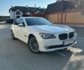 Белый БМВ 7 Серия, объемом двигателя 3 л и пробегом 195 тыс. км за 11000 $, фото 1 на Automoto.ua