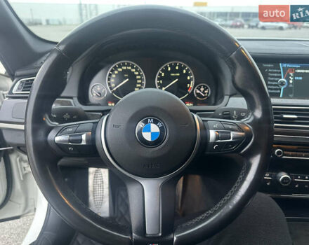 Белый БМВ 7 Серия, объемом двигателя 3 л и пробегом 291 тыс. км за 17500 $, фото 16 на Automoto.ua