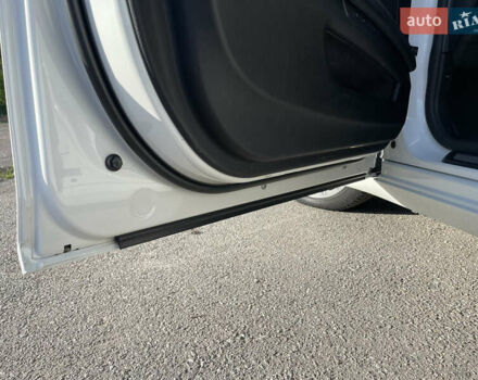 Білий БМВ 7 Серія, об'ємом двигуна 3 л та пробігом 202 тис. км за 19500 $, фото 20 на Automoto.ua