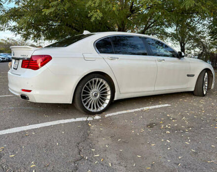 Белый БМВ 7 Серия, объемом двигателя 3 л и пробегом 115 тыс. км за 19900 $, фото 6 на Automoto.ua