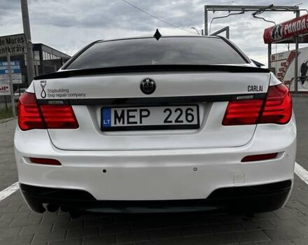Белый БМВ 7 Серия, объемом двигателя 2.99 л и пробегом 380 тыс. км за 12000 $, фото 5 на Automoto.ua