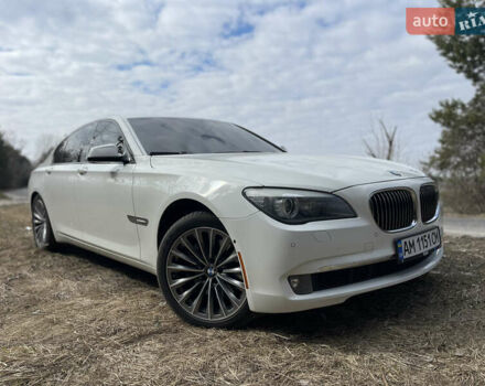 Білий БМВ 7 Серія, об'ємом двигуна 3 л та пробігом 202 тис. км за 19500 $, фото 49 на Automoto.ua
