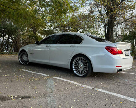 Белый БМВ 7 Серия, объемом двигателя 3 л и пробегом 115 тыс. км за 19900 $, фото 4 на Automoto.ua