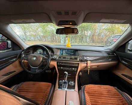 Белый БМВ 7 Серия, объемом двигателя 3 л и пробегом 115 тыс. км за 19900 $, фото 8 на Automoto.ua