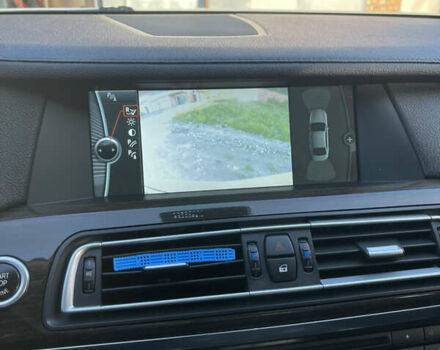 Білий БМВ 7 Серія, об'ємом двигуна 3 л та пробігом 202 тис. км за 19500 $, фото 7 на Automoto.ua