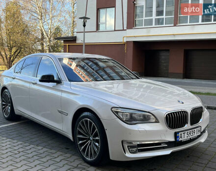 Белый БМВ 7 Серия, объемом двигателя 3 л и пробегом 230 тыс. км за 21400 $, фото 20 на Automoto.ua