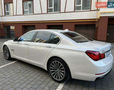 Белый БМВ 7 Серия, объемом двигателя 3 л и пробегом 230 тыс. км за 21400 $, фото 32 на Automoto.ua