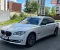 Белый БМВ 7 Серия, объемом двигателя 3 л и пробегом 233 тыс. км за 20000 $, фото 1 на Automoto.ua