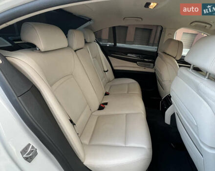 Белый БМВ 7 Серия, объемом двигателя 3 л и пробегом 230 тыс. км за 21400 $, фото 63 на Automoto.ua